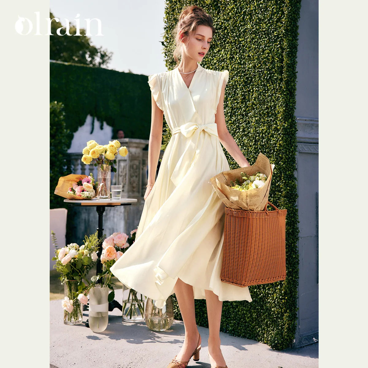 OLrain Elegant Womens Summer Dresses 2026 Fashion Ladies Holiday Vacation V Neck Flying Sleeve Swing Long Dress O22XL53651
