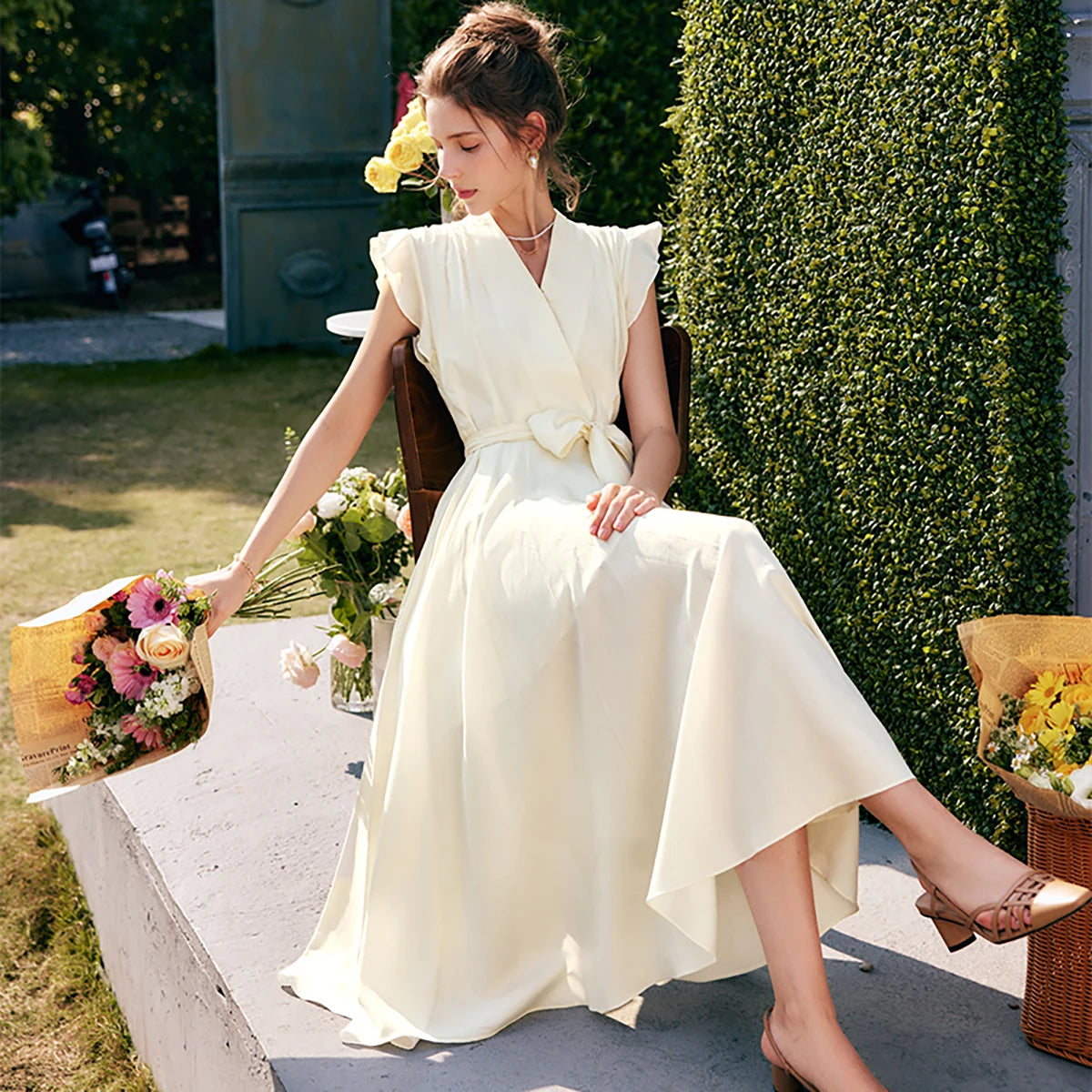 OLrain Elegant Womens Summer Dresses 2026 Fashion Ladies Holiday Vacation V Neck Flying Sleeve Swing Long Dress O22XL53651