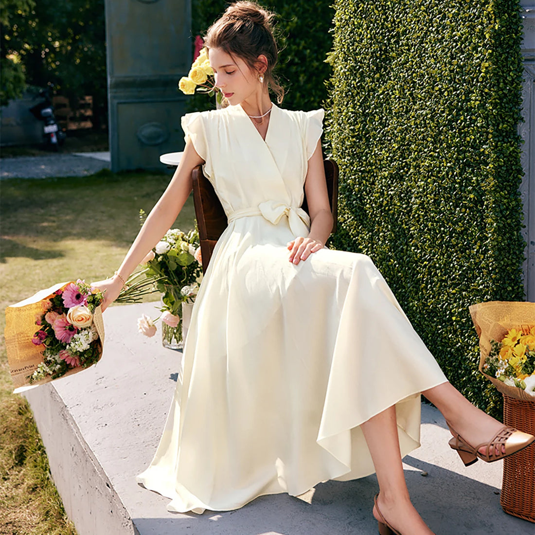 OLrain Elegant Womens Summer Dresses 2026 Fashion Ladies Holiday Vacation V Neck Flying Sleeve Swing Long Dress O22XL53651